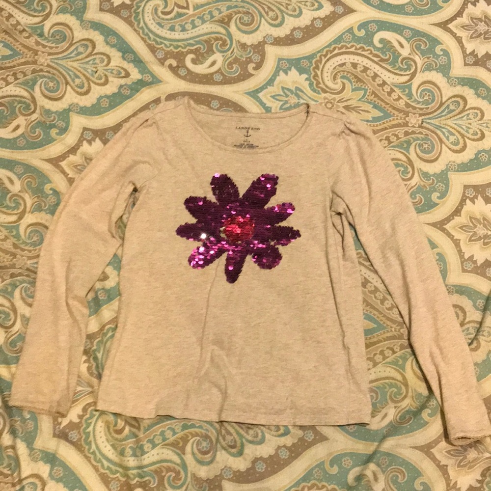 Long sleeve sequence changing shirt